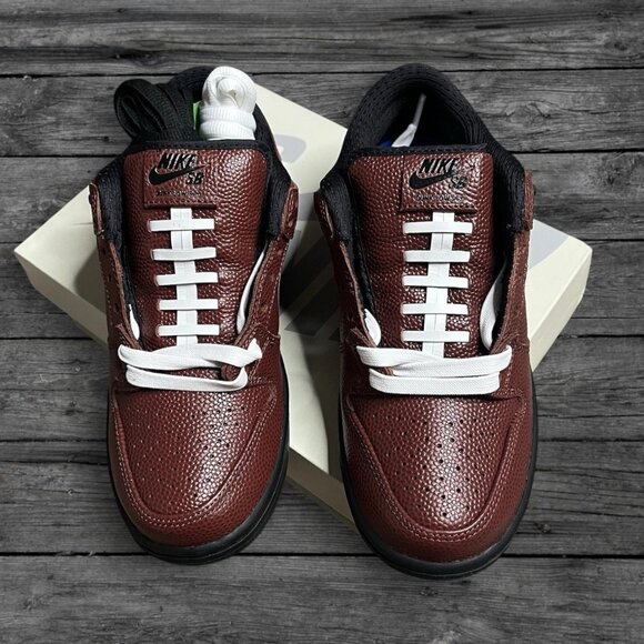 Nike SB Dunk Low Pro QS Shoes (Limosine/Football) - (HJ4131-200) *BRAND NEW* - Picture 3 of 4